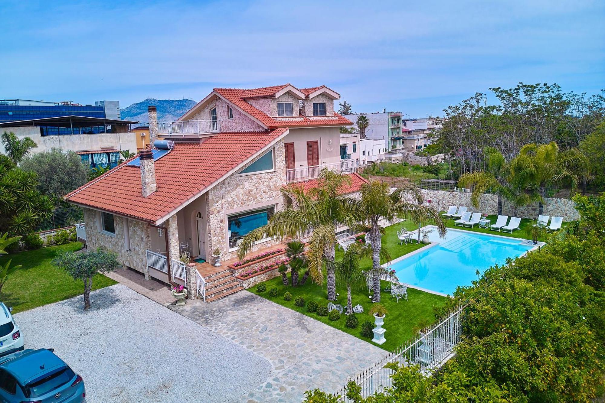 Villa Laura Palermo Bagian luar foto