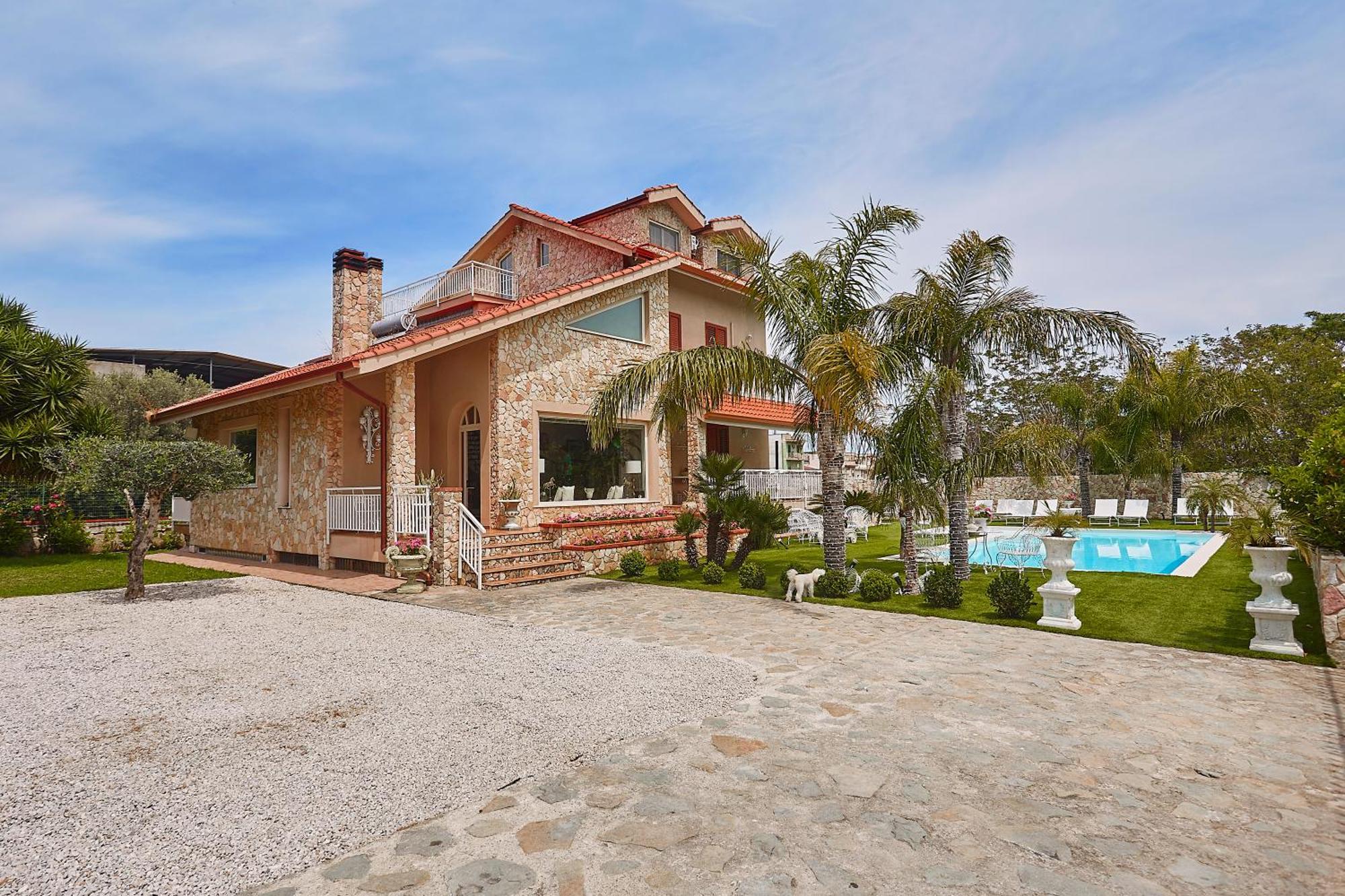 Villa Laura Palermo Bagian luar foto