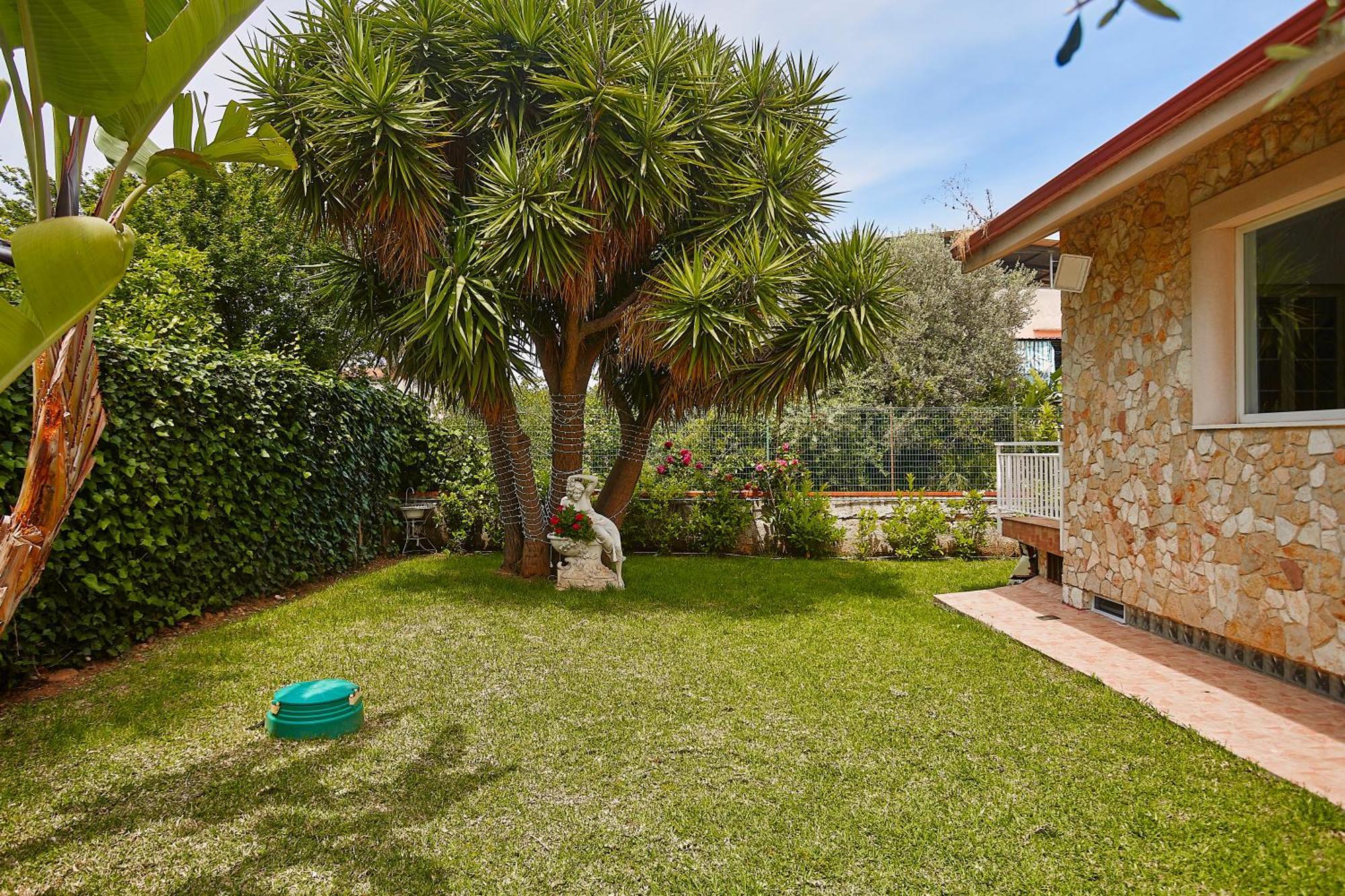 Villa Laura Palermo Bagian luar foto